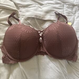 Juicy Couture Intimates Bra Sexy Push Up Underwire Venus Pink Lace Size 40DD New
